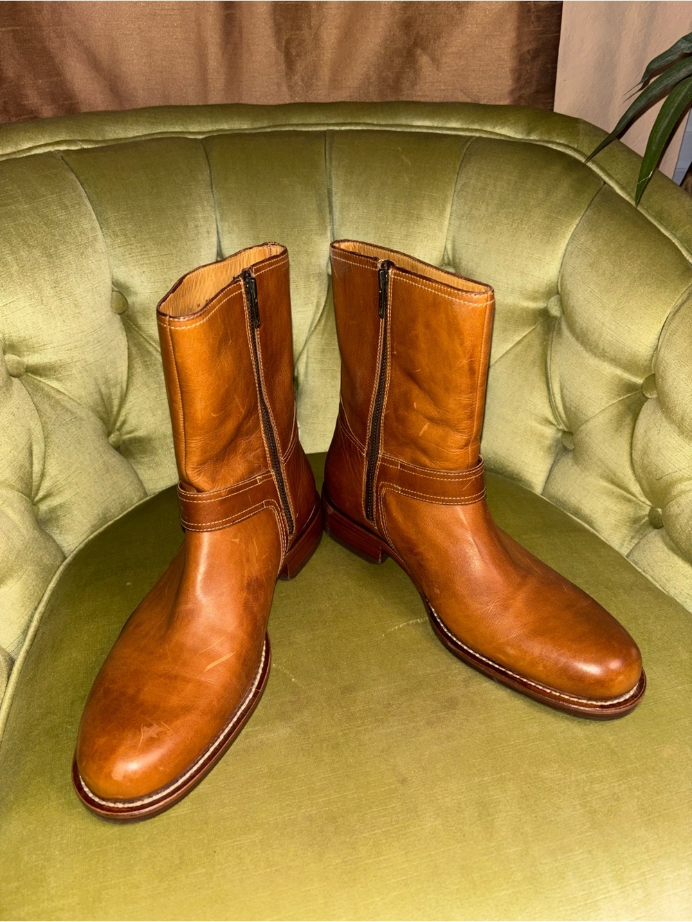 Cole Haan Men's Brice Leather Boot Butterscotch C05229 9M Zip Pull On Strap